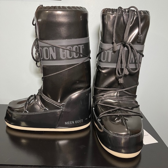 Moon Boot | Shoes | Moon Boots Size 